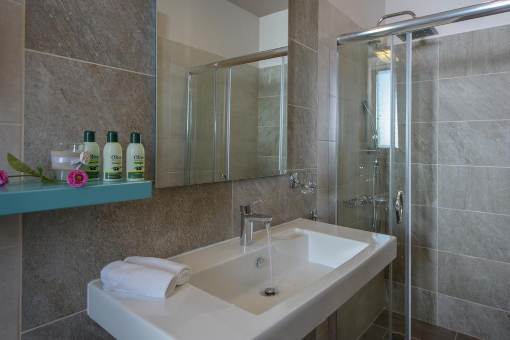 Koukos Villas Stalós Rom bilde
