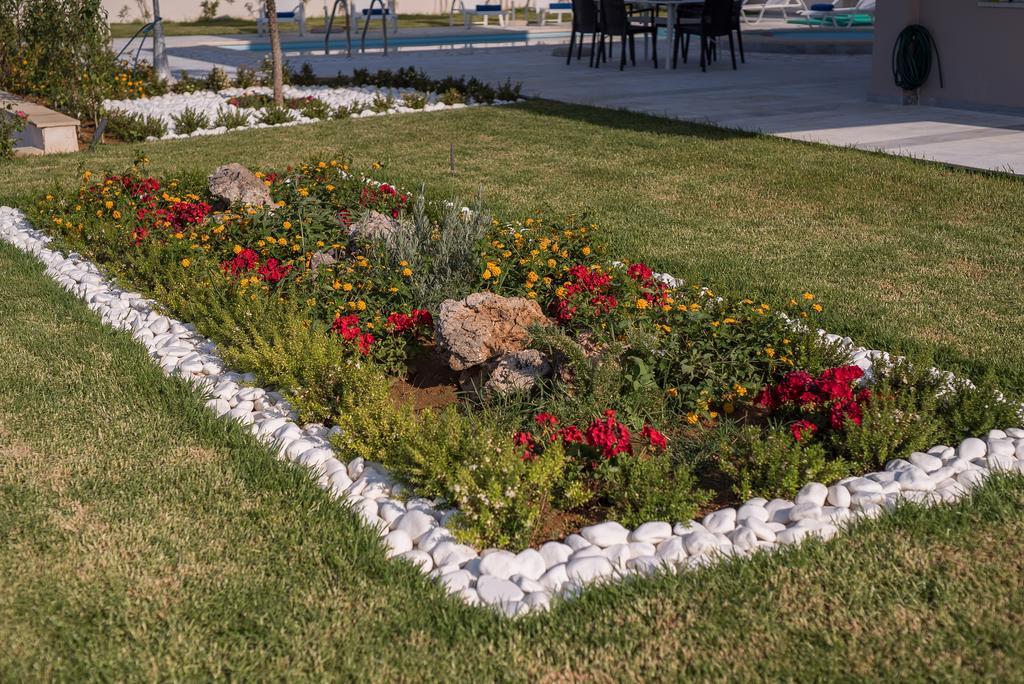 Koukos Villas Stalós Rom bilde
