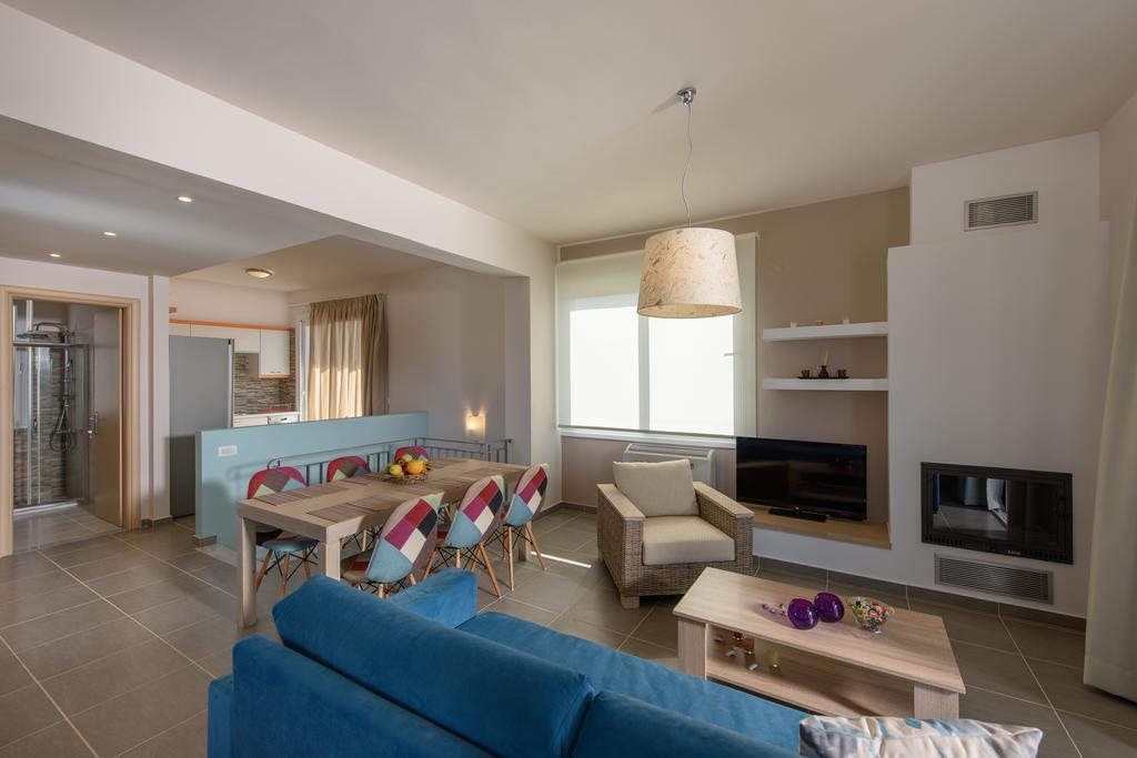 Koukos Villas Stalós Rom bilde