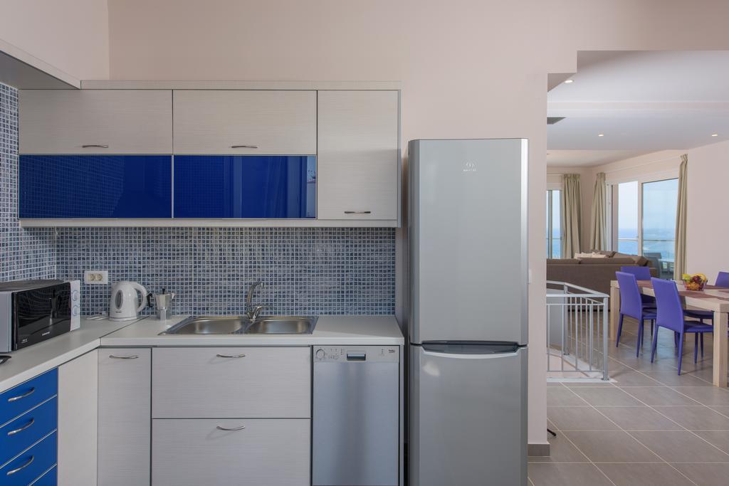 Koukos Villas Stalós Rom bilde