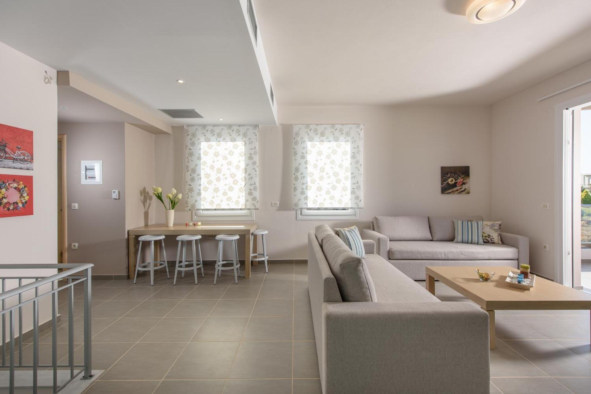 Koukos Villas Stalós Rom bilde