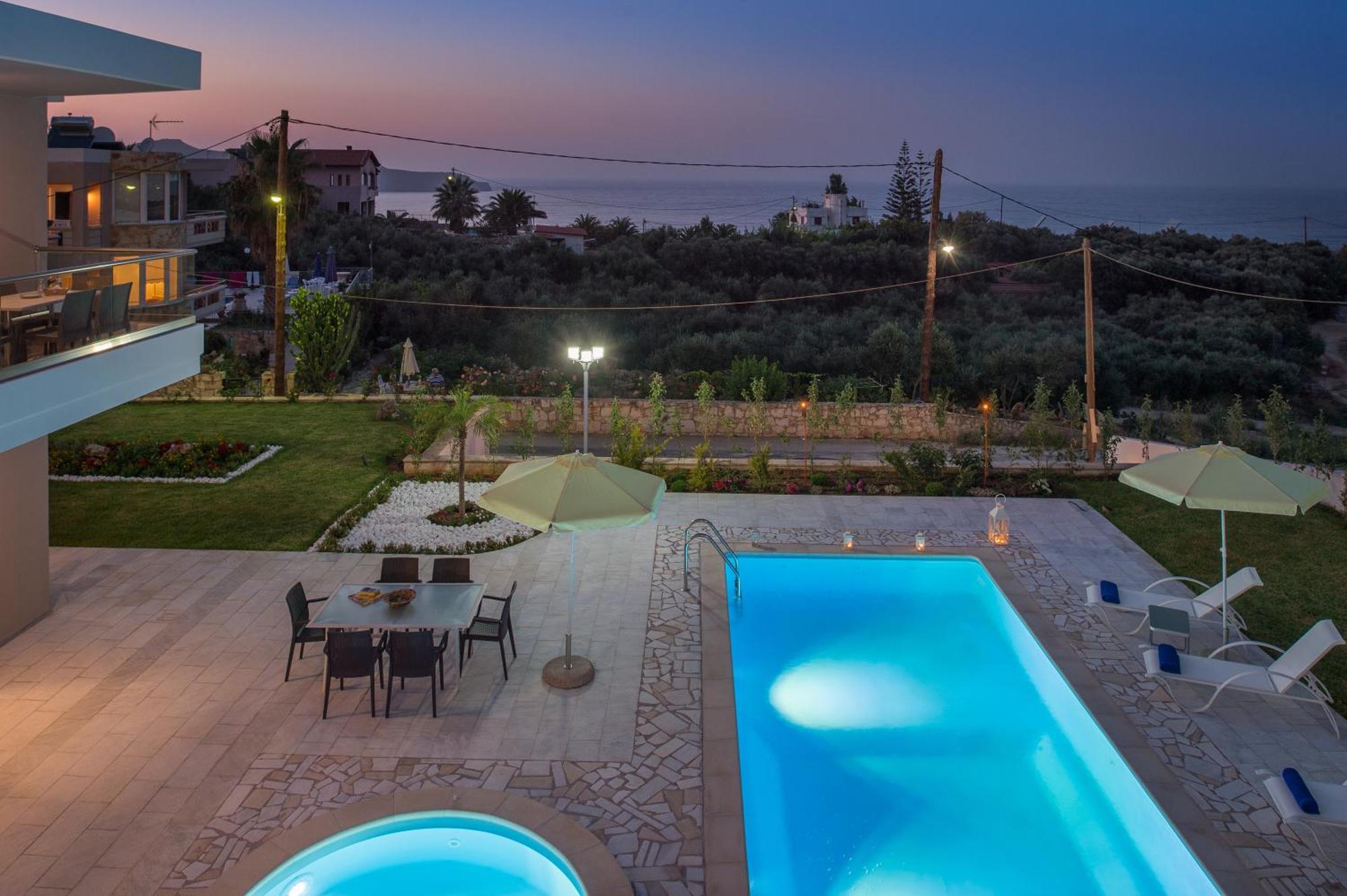 Koukos Villas Stalós Rom bilde
